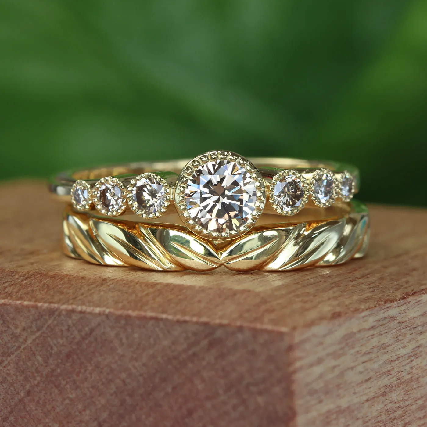 18ct Gold Leaf Wedding Ring