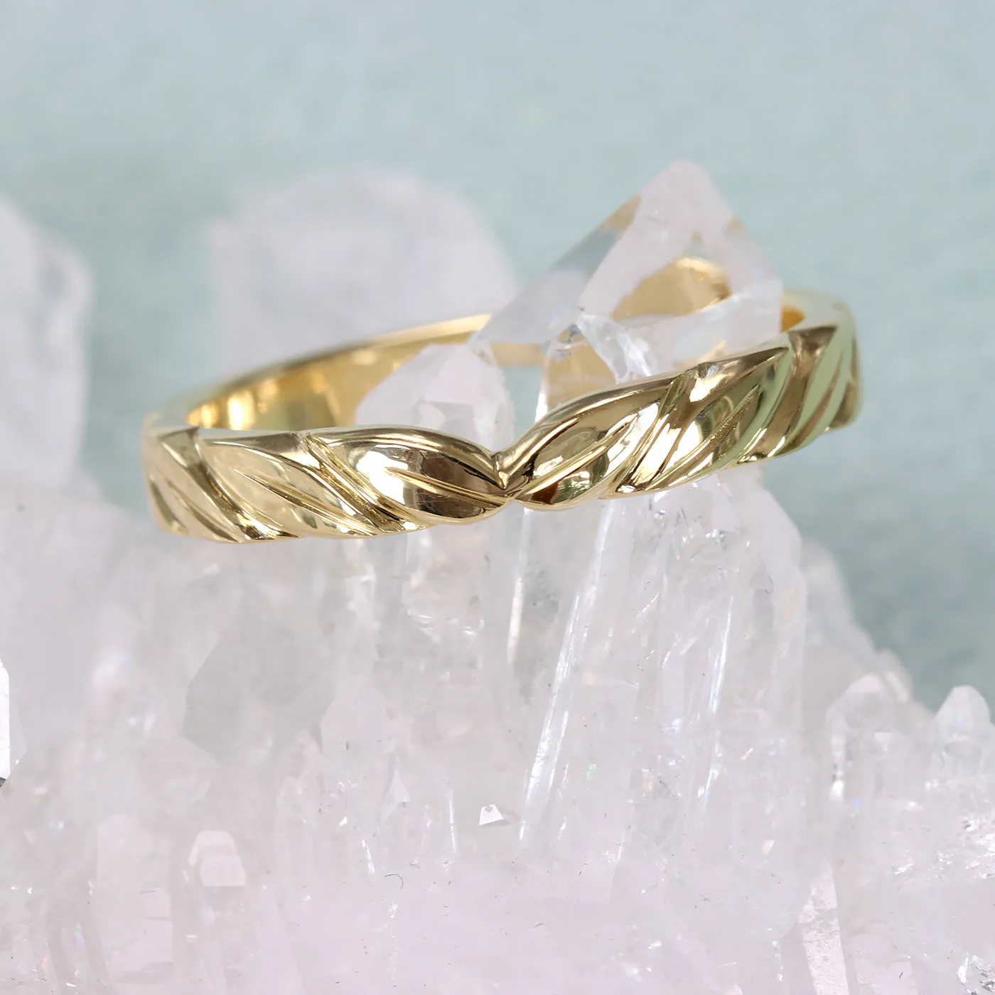 18ct Gold Leaf Wedding Ring