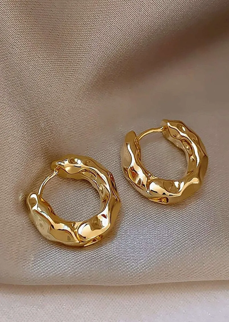 Cache Lightweight Sculpted Hoop Earrings