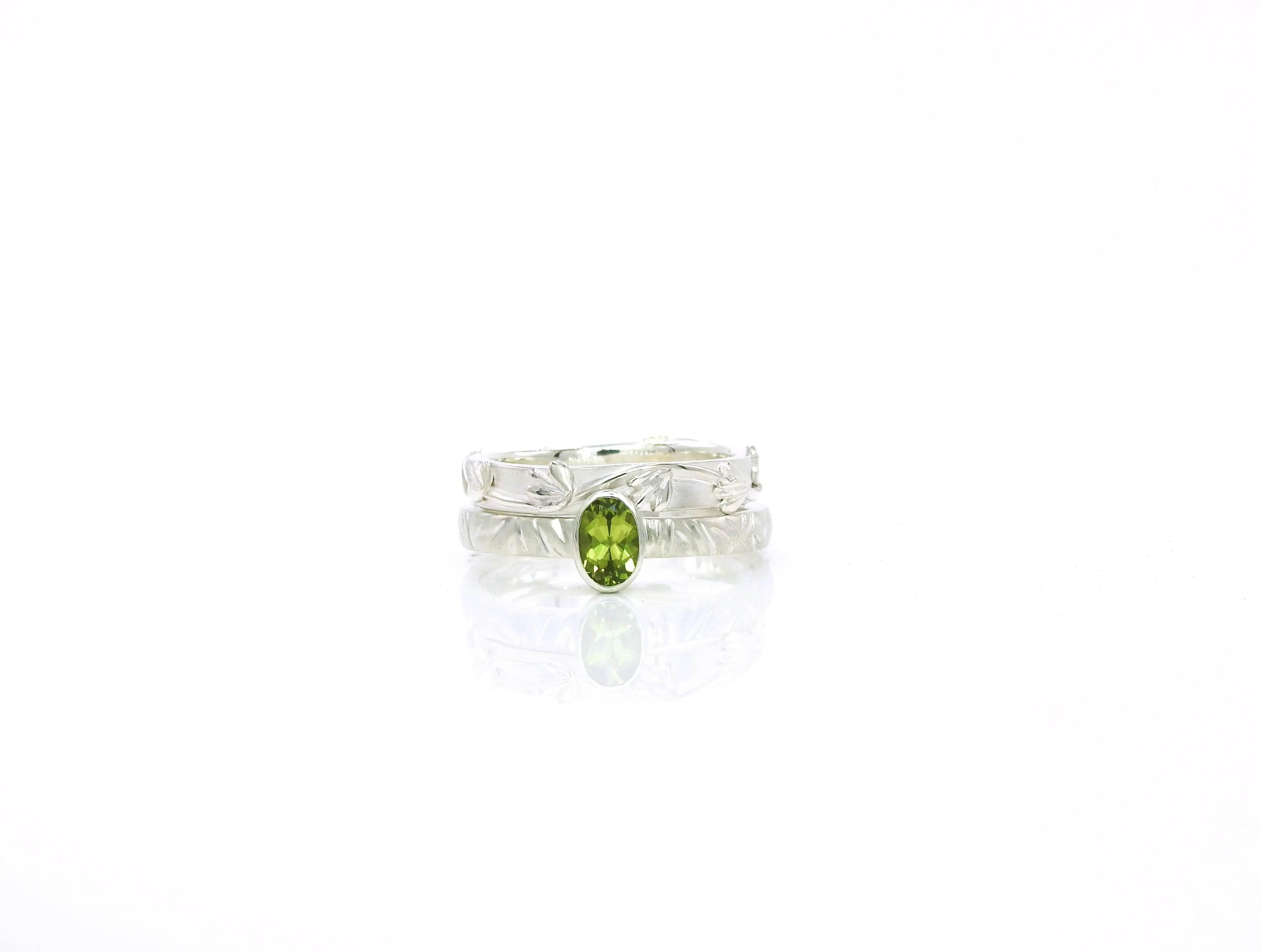 Into the woods with oval peridot