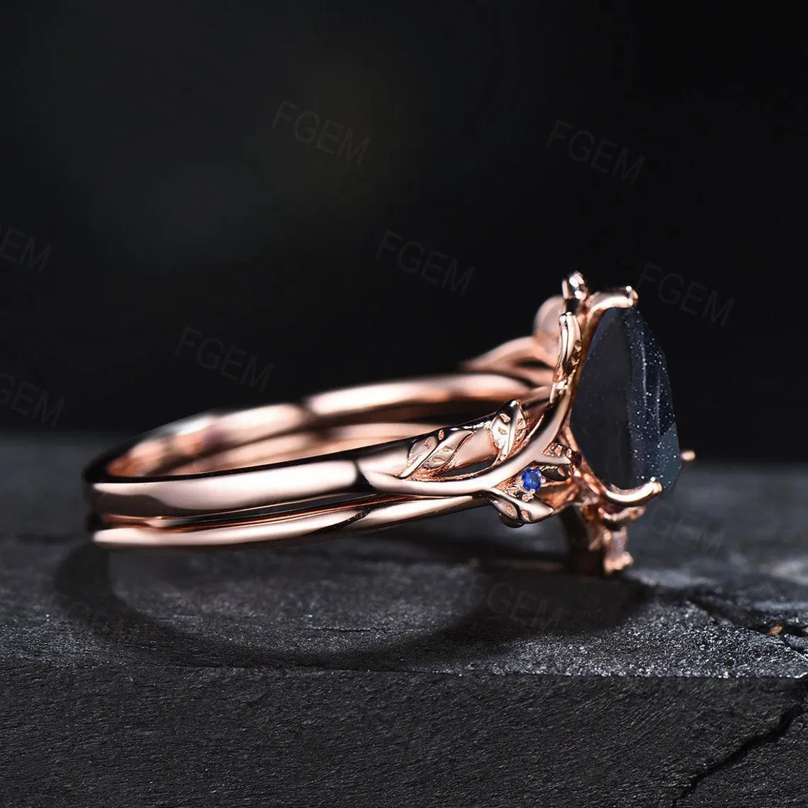 Nature Inspired Blue Sandstone Engagement Rings Set Twig Leaf Bridal Sets Blue Sapphire Ring 1.25ct Pear Shaped Blue Goldstone Nature Rings